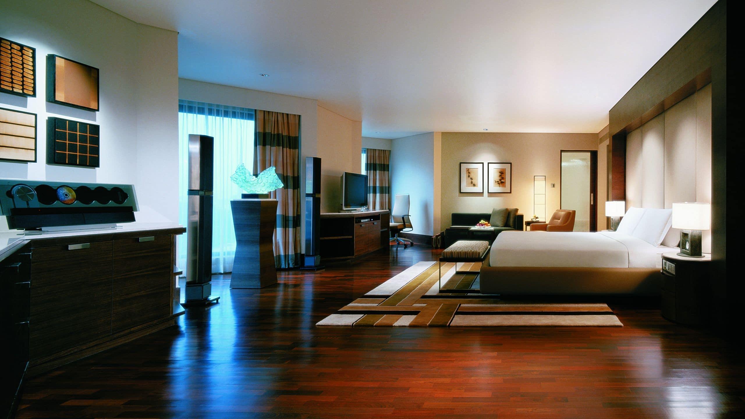 Grand Hyatt Khách sạn 5*